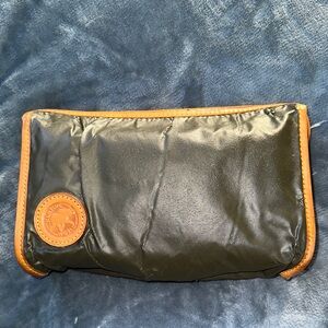 Hunting world olive toiletry bag brown leather trim damaged